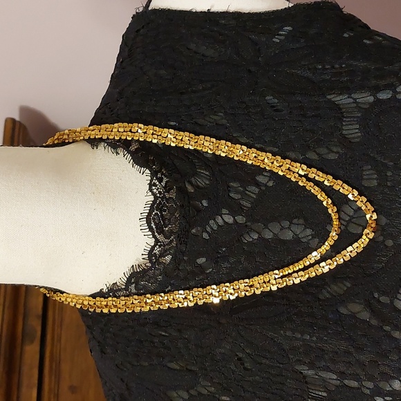 Vintage Jewelry - Vintage Double Strand Linked Rectangle Disc Chain Gold Tone Foldover Necklace